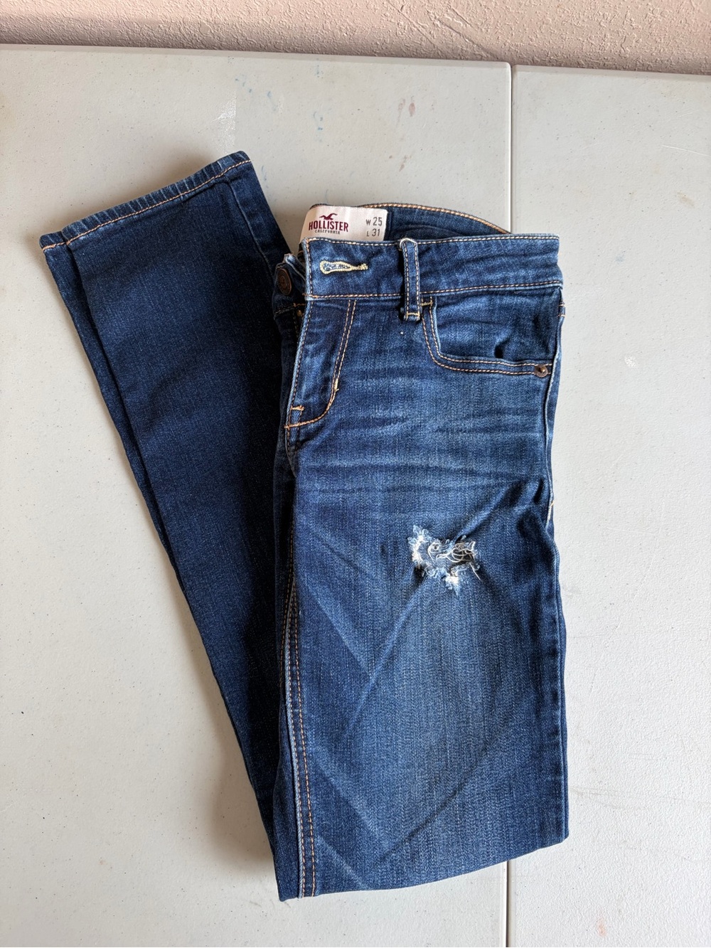 Hollister Women's Dark Indigo Distressed Skinny Jeans